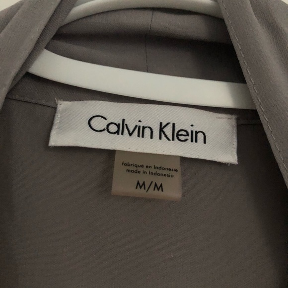 Calvin Klein Blouse with tie - Picture 2 of 2